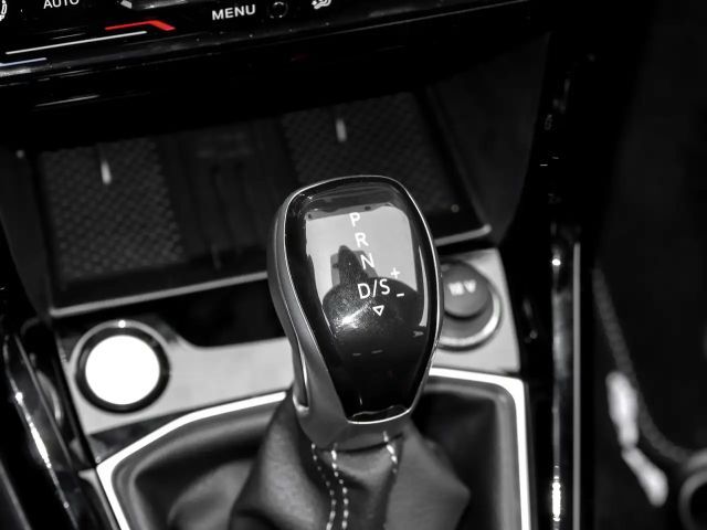 Volkswagen T-Cross 1.0 TSI DSG IQ.Drive R-Line