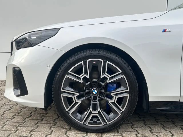 BMW 540 540d M-Sport Touring xDrive