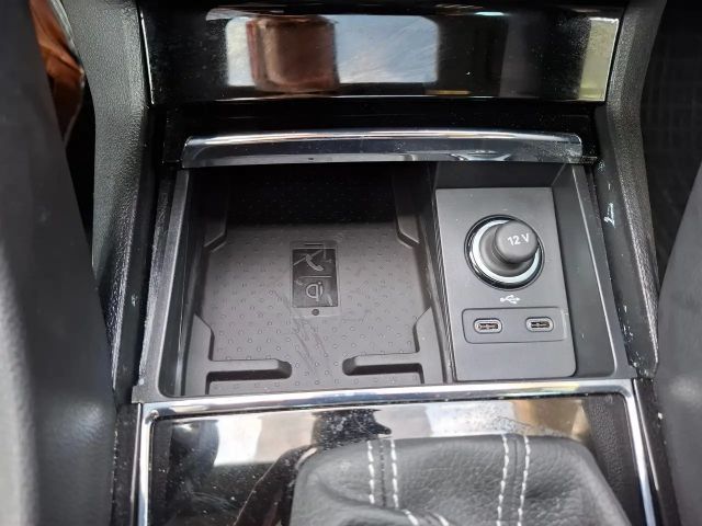 Skoda Karoq Sportline4x4*NAVI*VOLLLEDER*PDCv+h*RFK*SHZv+h*ACC*