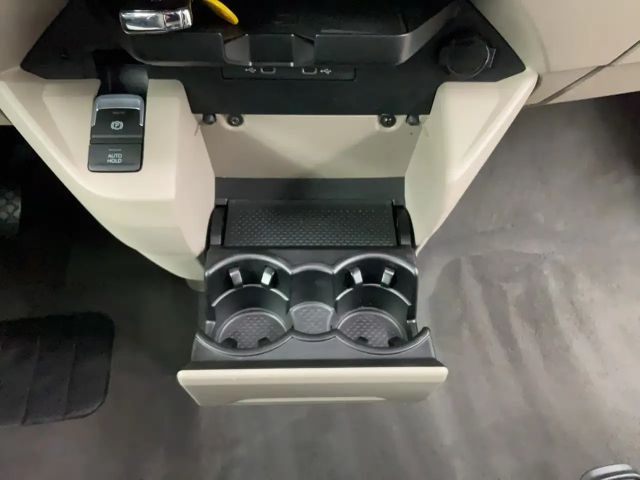 Volkswagen Multivan 2.0 TDI DSG T7