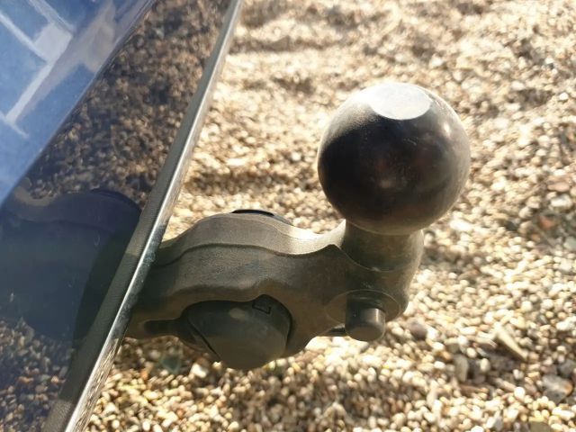 Volkswagen Golf 2.0 TDI DSG IQ.Drive Variant