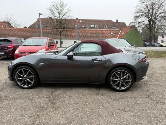 Mazda MX-5 SkyActiv