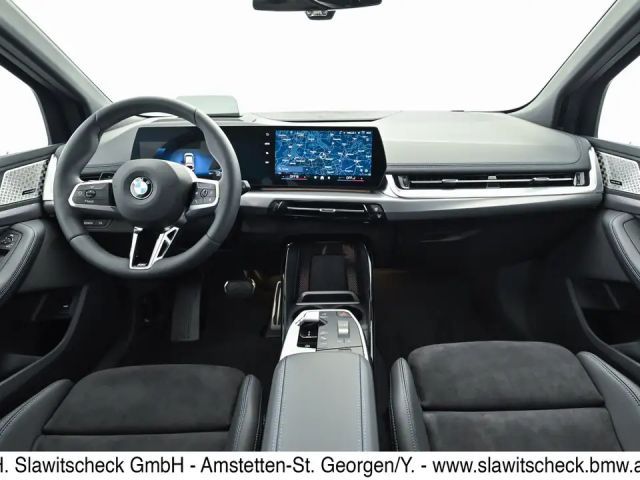 BMW 218 218d Active Tourer Sedan