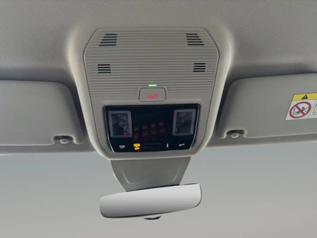 Volkswagen Golf 2.0 TSI Golf VIII Style