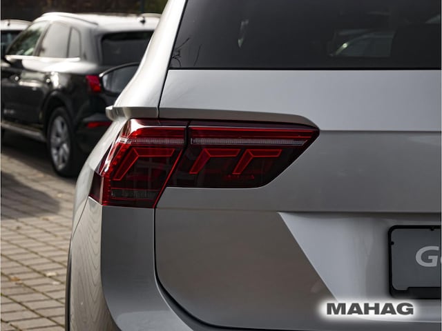 Volkswagen Tiguan 2.0 TSI IQ.Drive