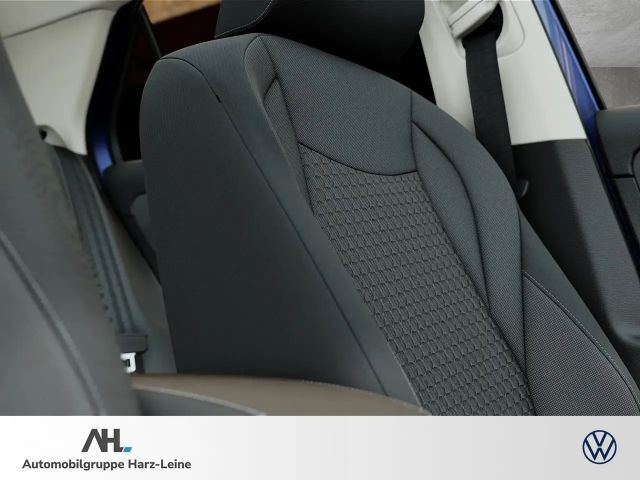 Volkswagen T-Roc 1.5 eTSI DSG Life