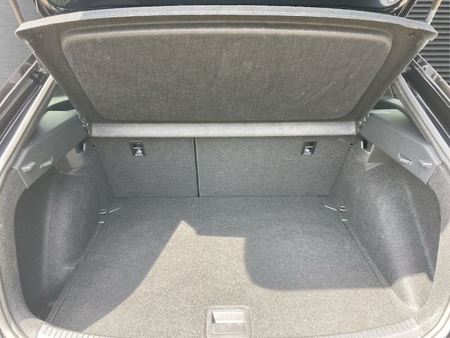 Volkswagen Taigo 1.0 TSI R-Line