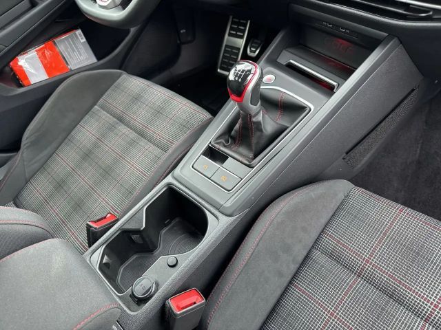 Volkswagen Golf Business GTI