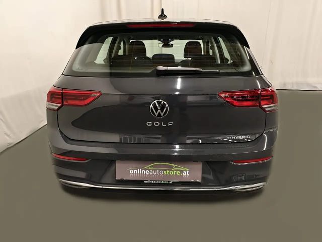 Volkswagen Golf DSG eHybrid