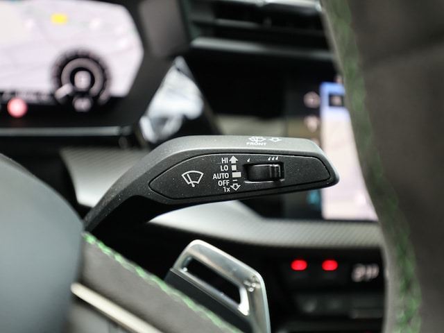 Audi RS3 Quattro S-Tronic Sedan