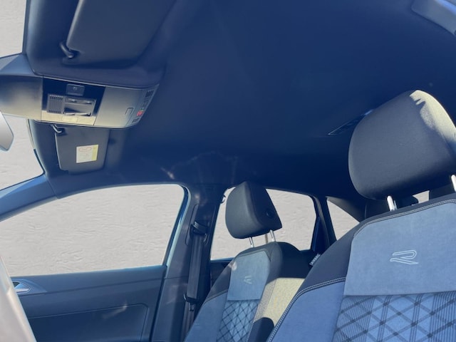 Volkswagen Taigo 1.0 TSI DSG R-Line