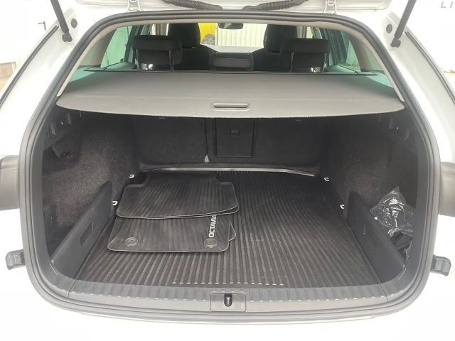 Skoda Octavia Combi Style Style