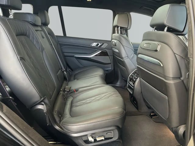 BMW X7 M-Sport xDrive40i