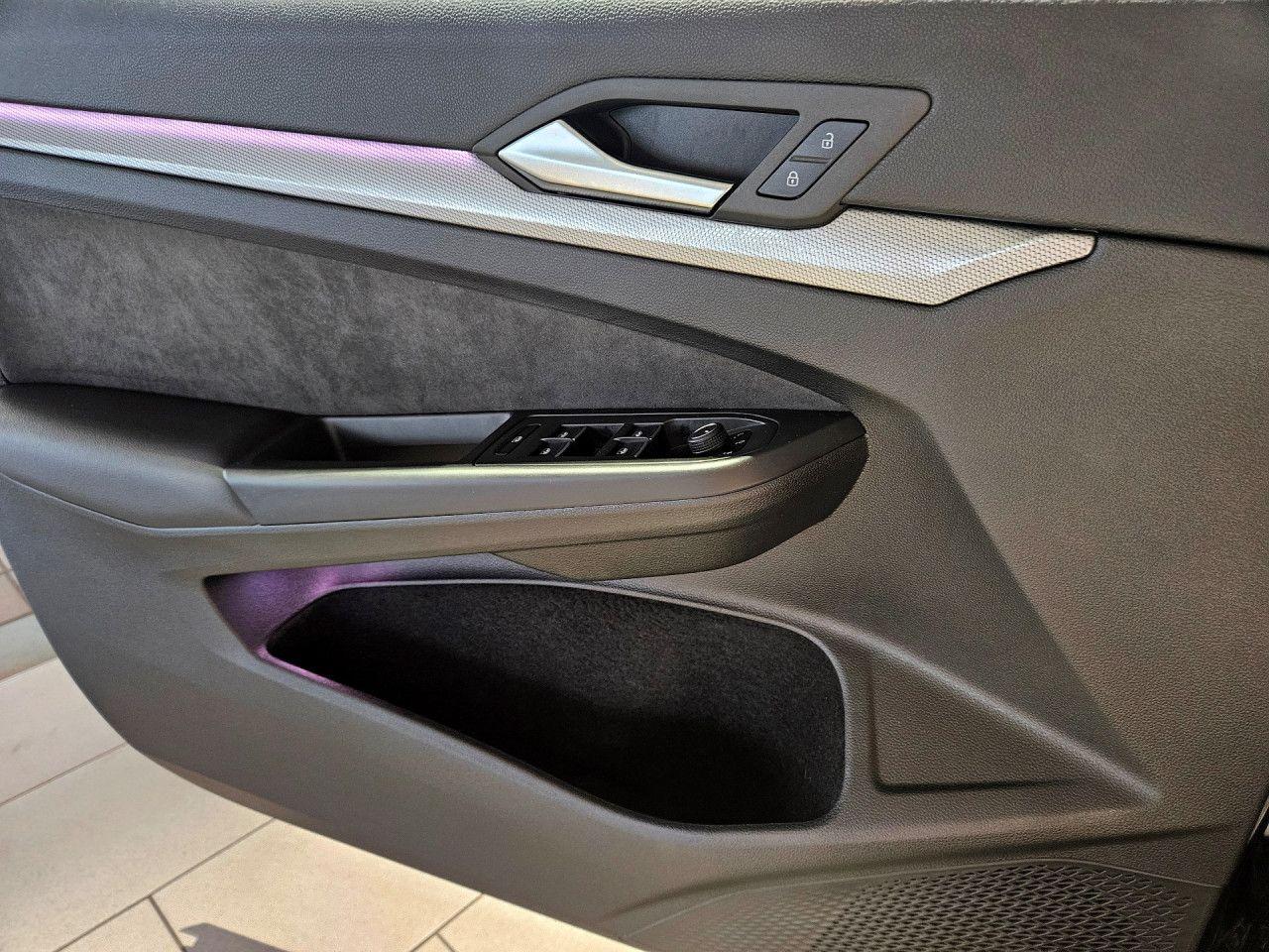 Volkswagen Golf 1.5 eTSI DSG Style