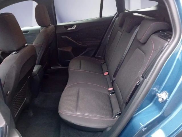 Ford Focus ST Line Wagon