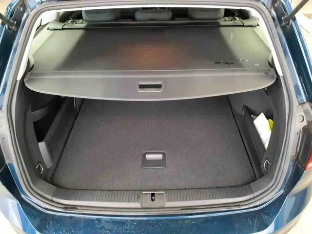 Volkswagen Passat Business DSG Variant