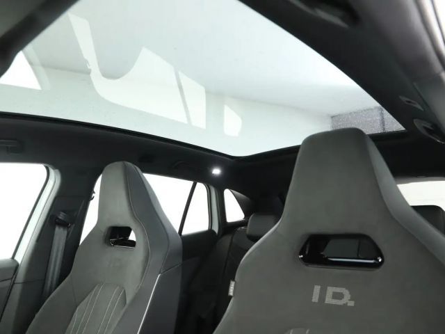Volkswagen ID.4 IQ.Drive Performance Pro