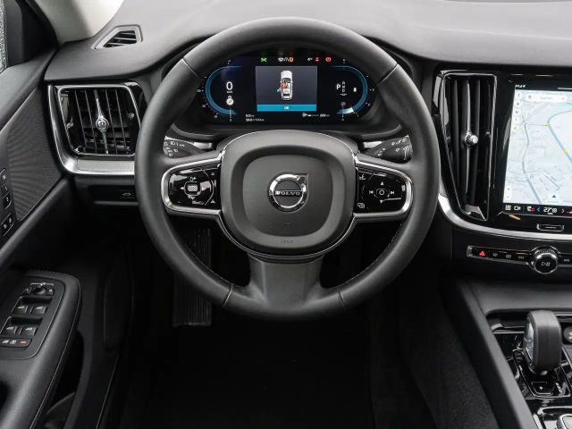 Volvo V60 Cross Country AWD Plus