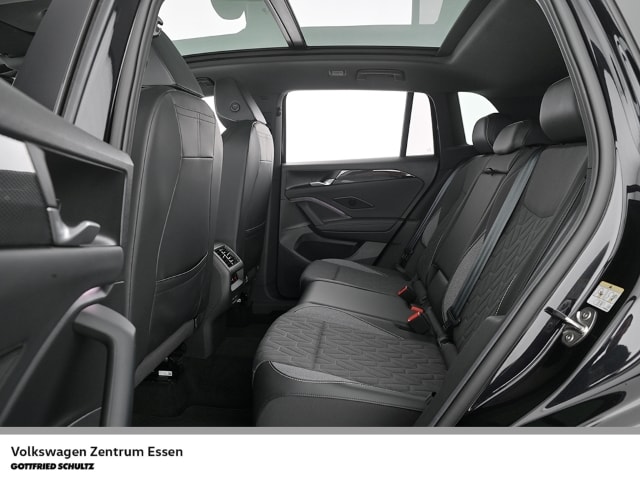 Volkswagen Tiguan Tiguan Goal eTSI Pano AHK 18 Design-Paket