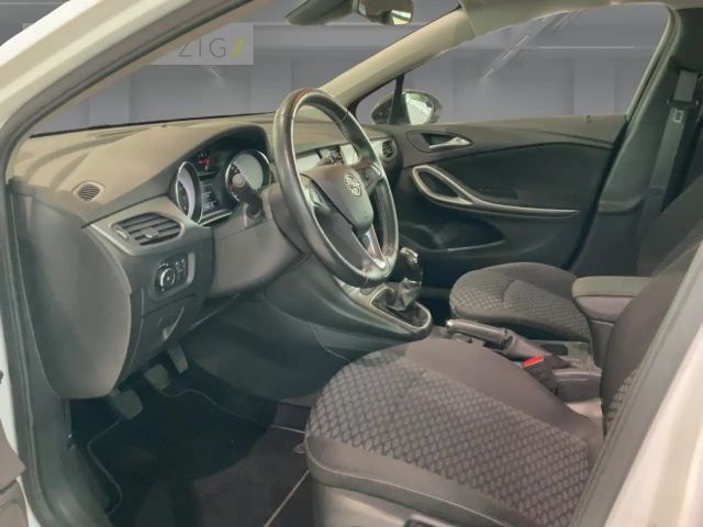 Opel Astra 1.2 Turbo Edition Turbo