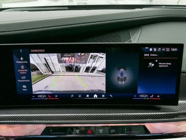 BMW 750 M-Sport Sedan