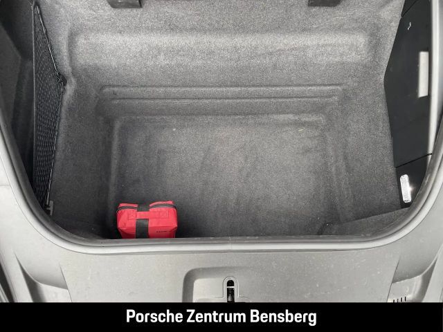 Porsche 992 Carrera Coupé