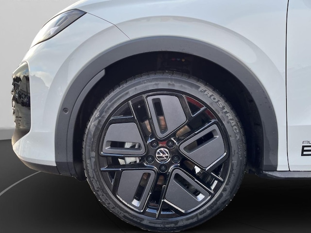 Volkswagen T-Roc 1.5 eTSI DSG R-Line