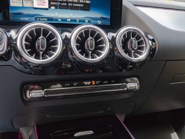 Mercedes-Benz GLA 250 4MATIC