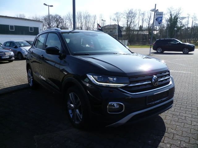 Volkswagen T-Cross Style