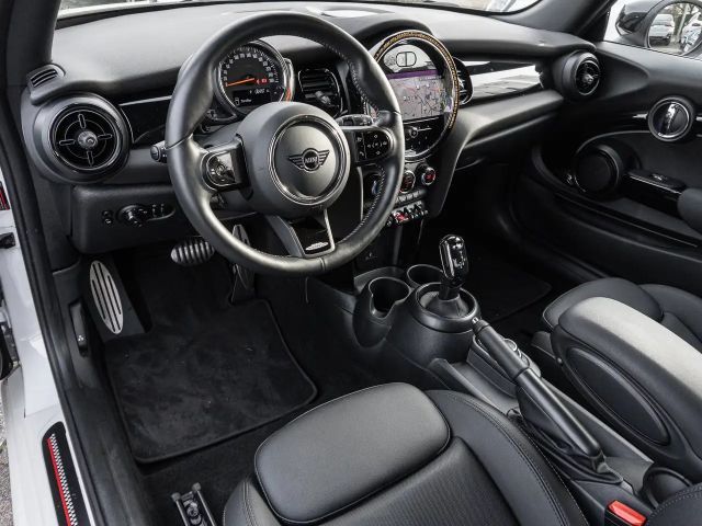 MINI Cooper John Cooper Works Trim, LED-Scheinwerfer, Driving
