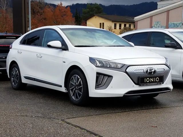 Hyundai Ioniq Electric