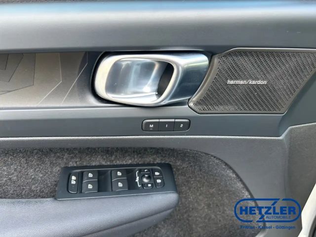 Volvo XC40 Dark Plus Recharge