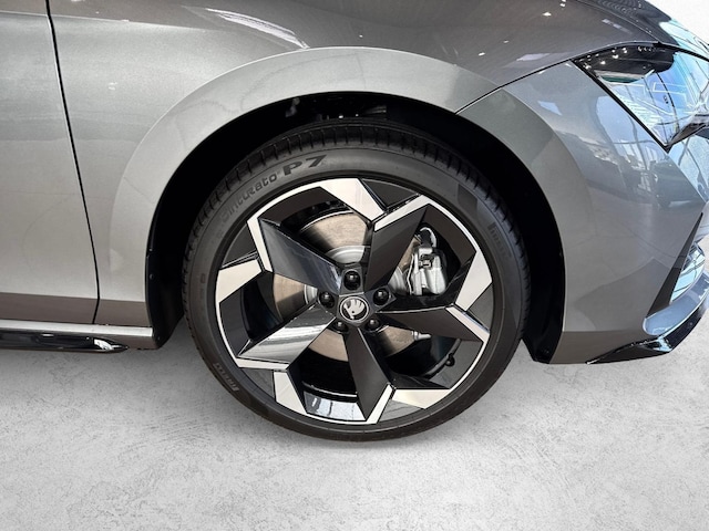 Skoda Superb Combi Sportline iV