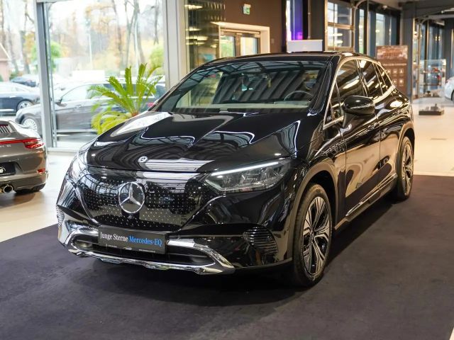 Mercedes-Benz EQE SUV 300