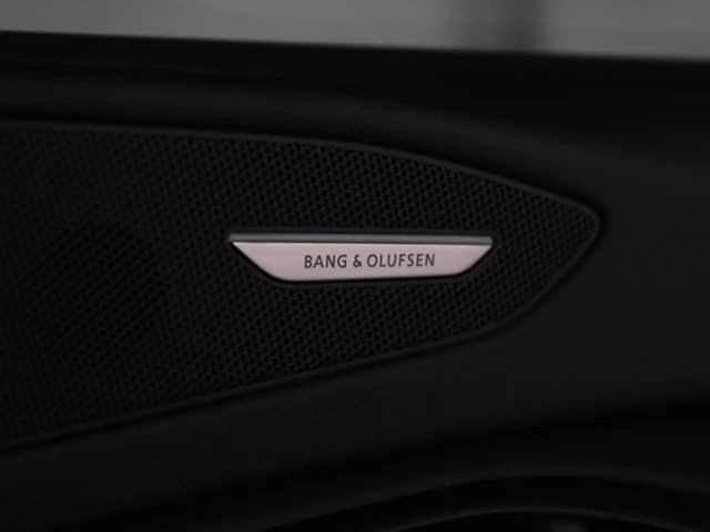 Audi SQ6 e-tron Edition One LM21 Pano Luft HuD B&O AHK