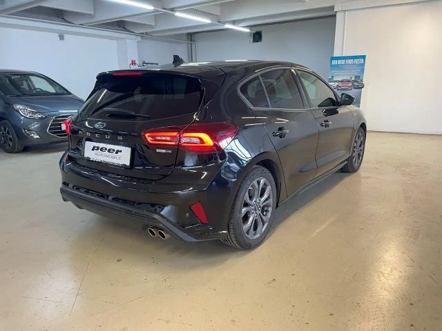 Ford Focus EcoBoost ST Line Style