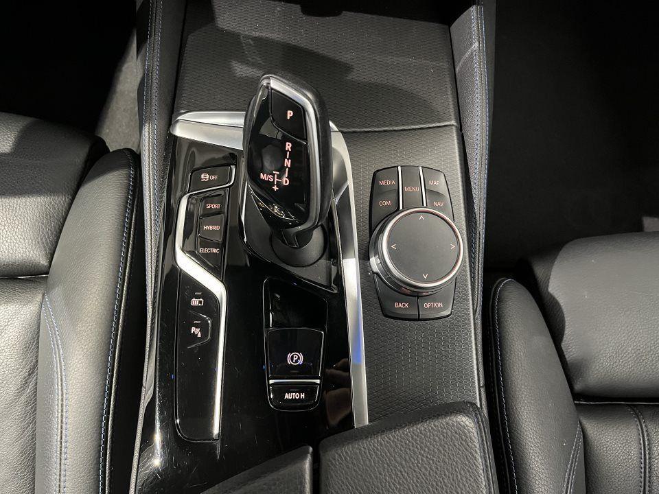 BMW 545 545e Sedan xDrive