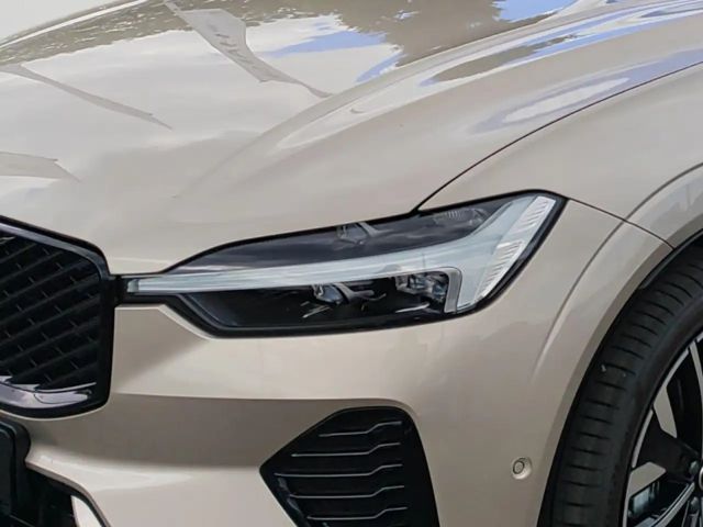 Volvo XC60 AWD Dark Plus