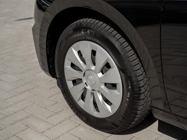 Skoda Fabia 1.0 MPI 5-GANG SpurH SoundSys