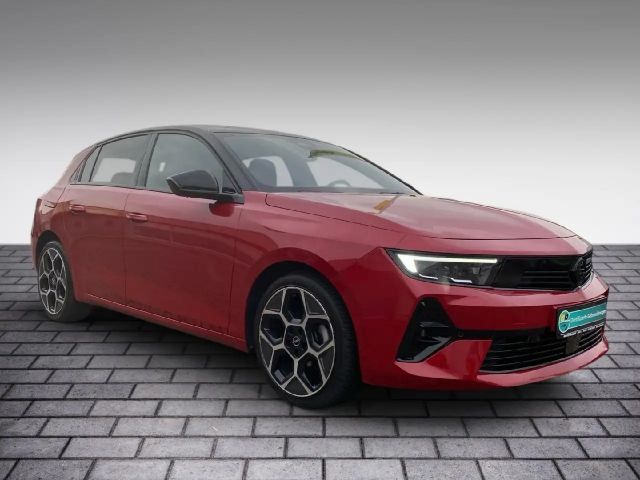 Opel Astra Ultimate