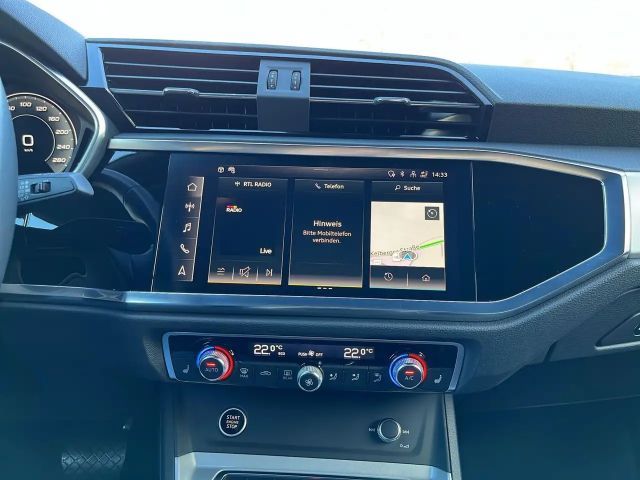 Audi Q3 S-Line S-Tronic