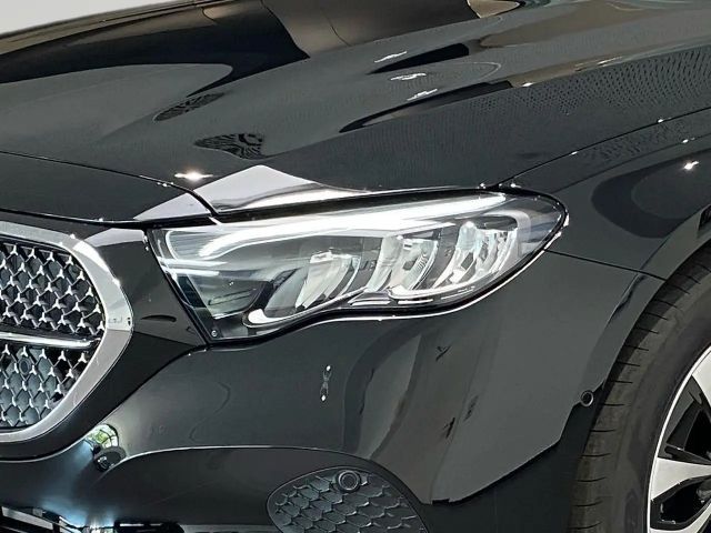 Mercedes-Benz E 200 AVANTGARDE E 200 d Estate