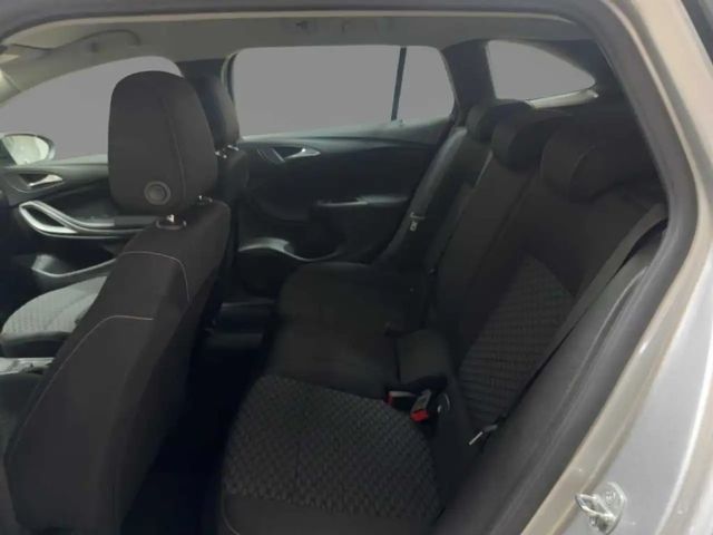 Opel Astra 1.4 Turbo Edition Sports Tourer