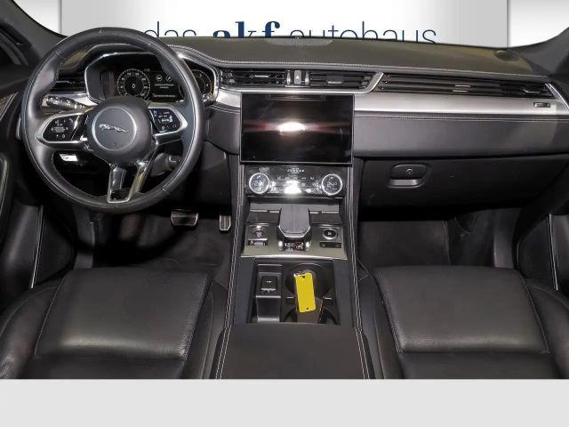 Jaguar F-Pace AWD D200 R-Dynamic