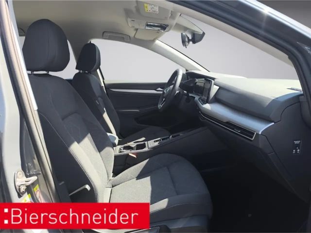 Volkswagen Golf 1.5 eTSI DSG Life Variant