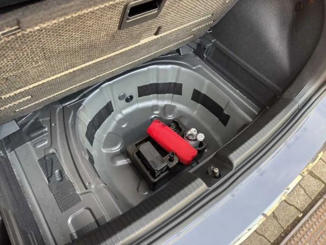 Volkswagen Polo Move