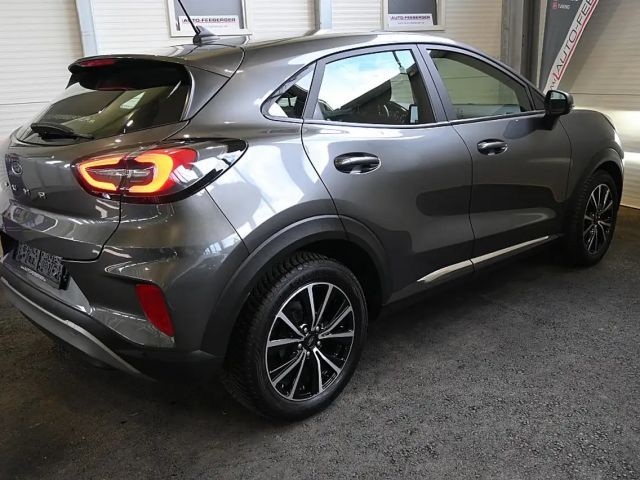 Ford Puma EcoBoost Titanium