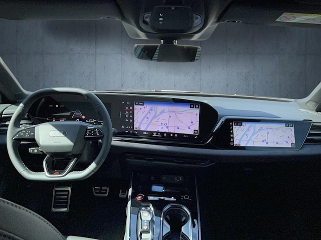 Audi A6 Avant Quattro S-Tronic