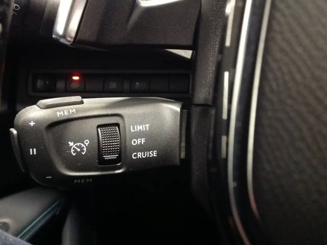 Peugeot 3008 Allure Pack EAT8 Hybrid