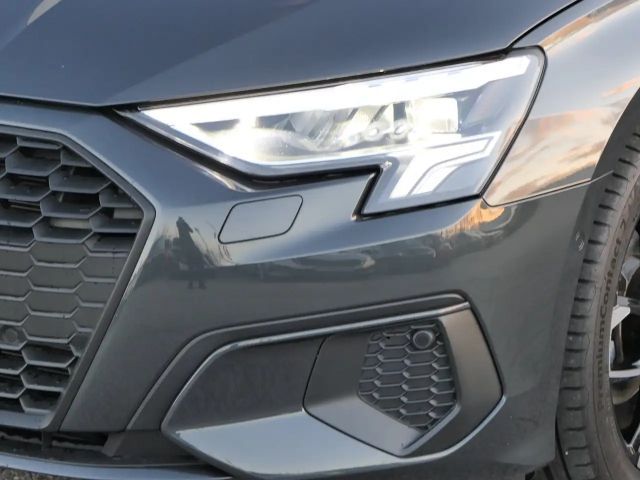 Audi A3 30 TFSI Sedan